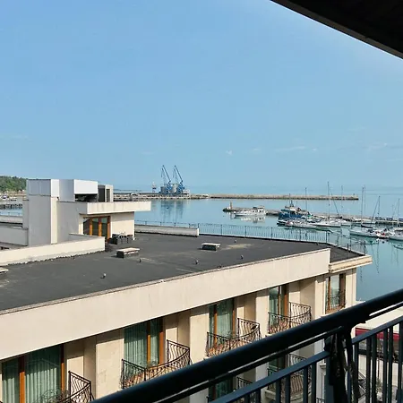 Aparthotel East Village - Balchik