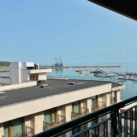 Aparthotel East Village - Balchik